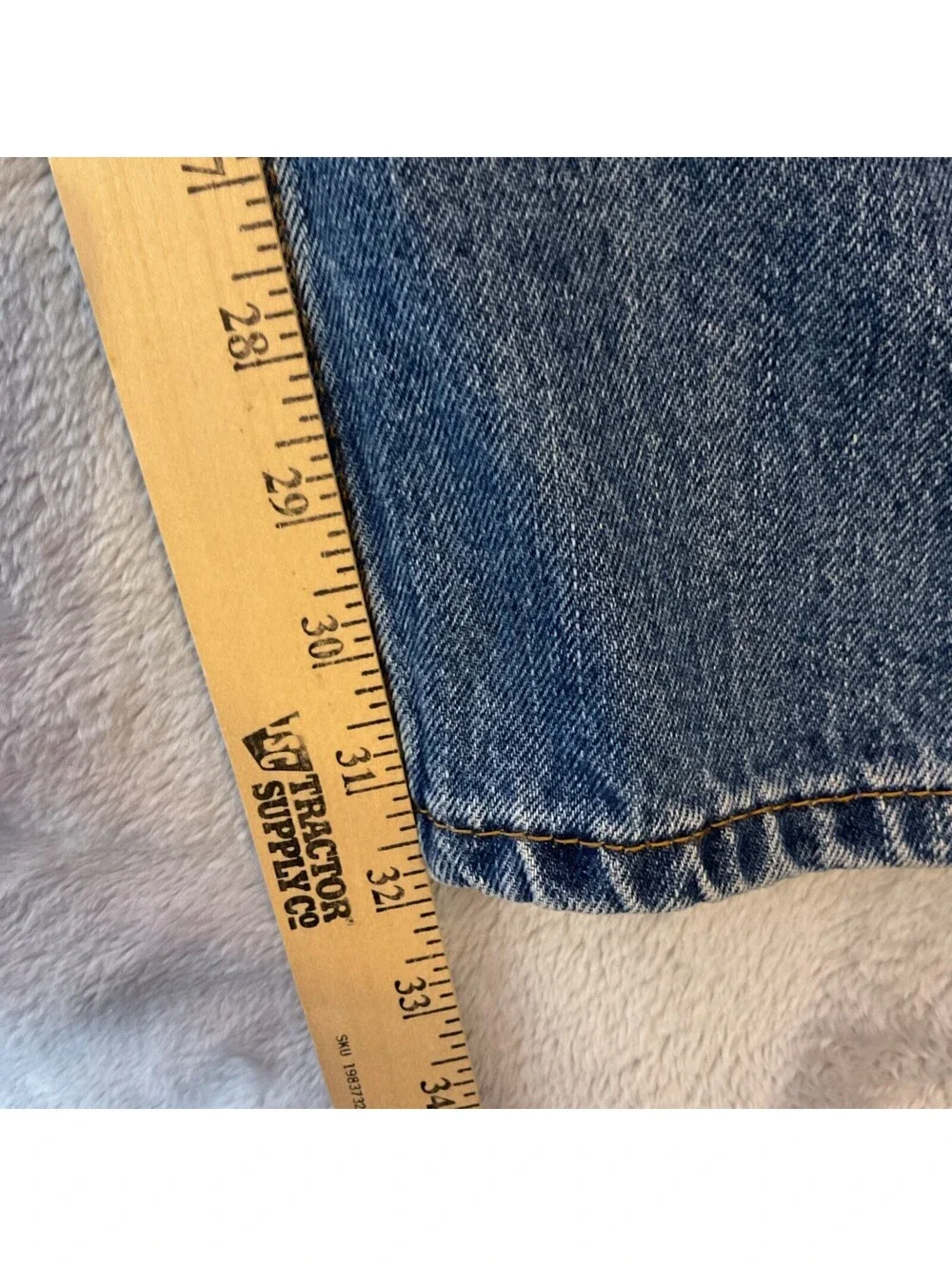 Levis 550 Jeans Mens 42x32 Blue Relaxed Denim Medium Wash